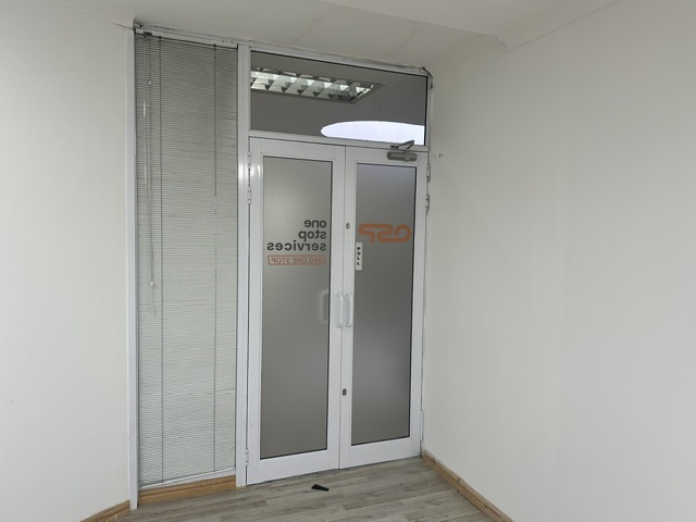 To Let Commercial Property for Rent in Claremont Western Cape